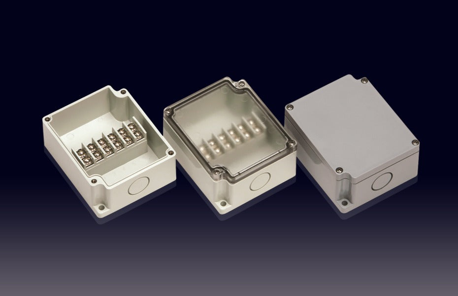 Boxco Terminal Box 6-pole 2.95 x 3.58 x 1.69 Inches(75 x 91 x 43mm) IP67, IK08, ABS, Transparent Cover